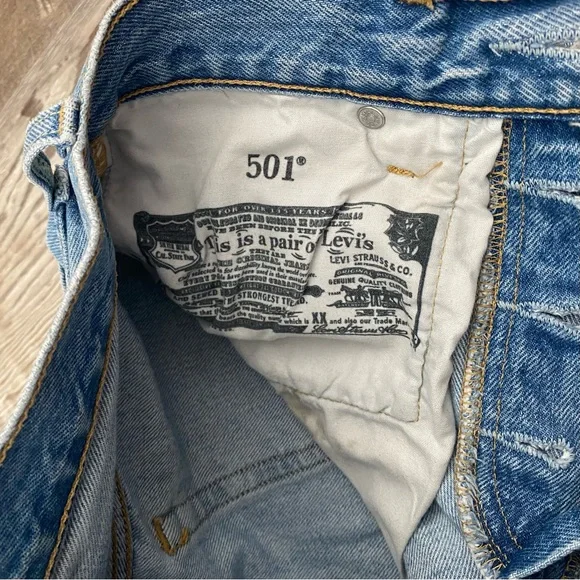 501 Original Levi’s Jeans - Picture 10 of 15